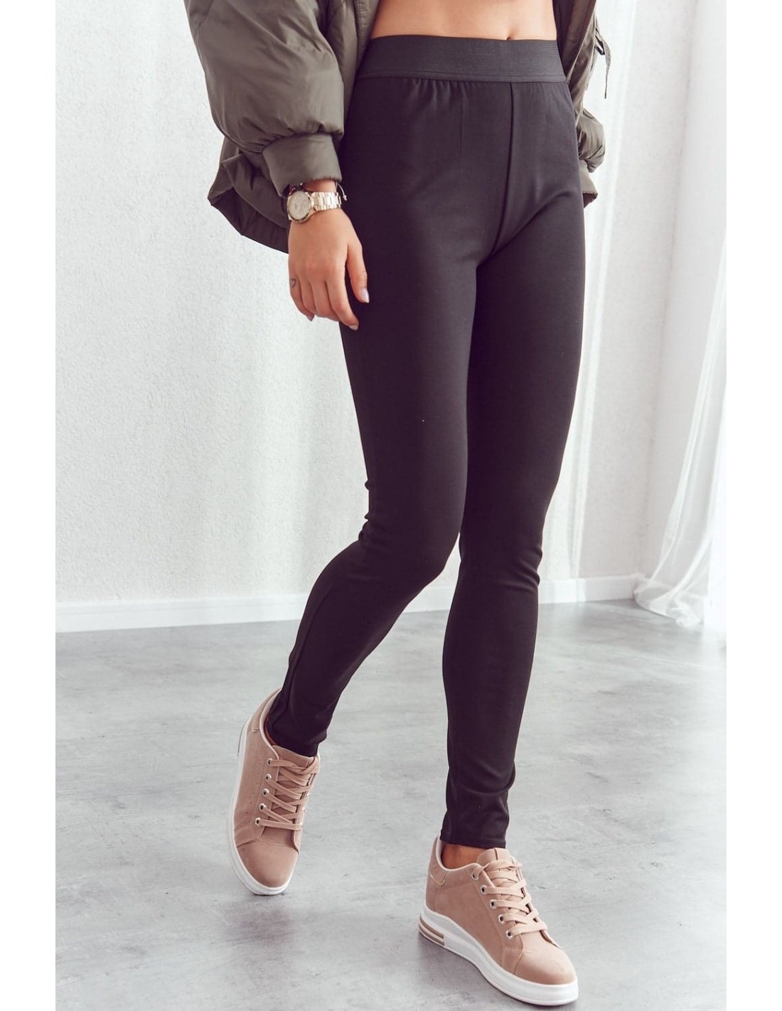 Black smooth women\'s leggings 6070 - Online store - Boutique